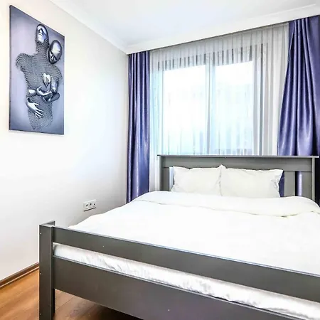Apartamento Flat With Balcony Close To Viaport Marina Tuzla Estambul