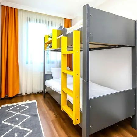 Apartamento Flat With Balcony Close To Viaport Marina Tuzla Estambul